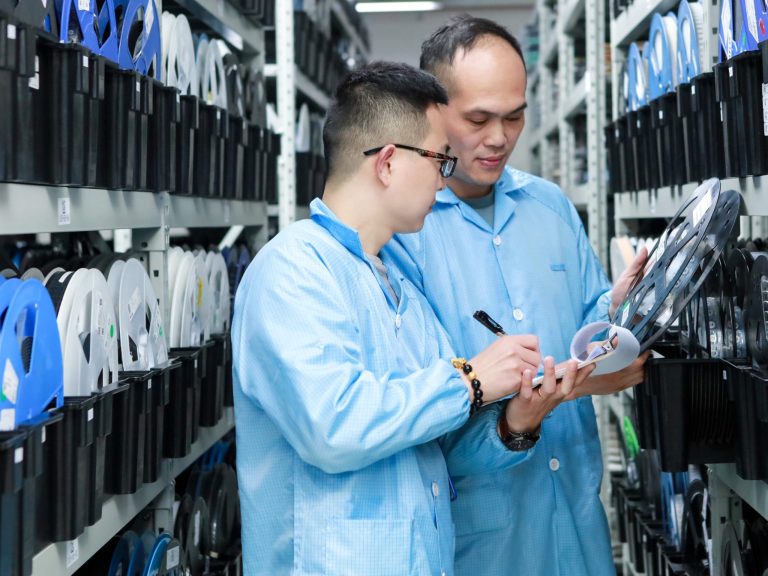 Two Variosystem colleagues from Suzhou